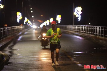 BƯỚC CHẠY CHÀO XUÂN THÀNH PHỐ QUẢNG NGÃI 2024 - Ảnh #1230186