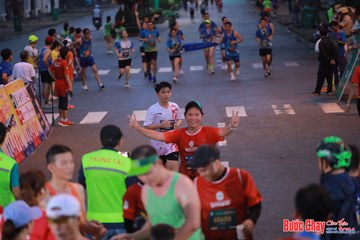 BƯỚC CHẠY CHÀO XUÂN THÀNH PHỐ QUẢNG NGÃI 2024 - Ảnh #1250222