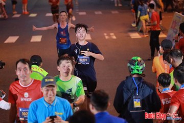 BƯỚC CHẠY CHÀO XUÂN THÀNH PHỐ QUẢNG NGÃI 2024 - Ảnh #1249694