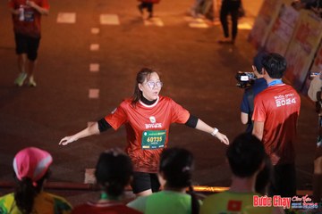 BƯỚC CHẠY CHÀO XUÂN THÀNH PHỐ QUẢNG NGÃI 2024 - Ảnh #1249224
