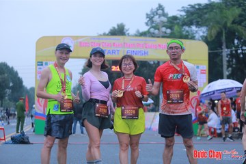 BƯỚC CHẠY CHÀO XUÂN THÀNH PHỐ QUẢNG NGÃI 2024 - Ảnh #1221715