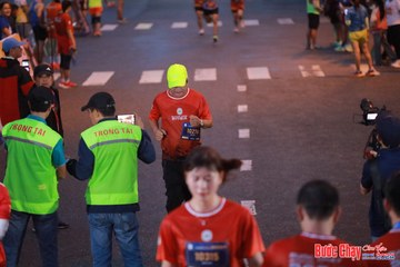 BƯỚC CHẠY CHÀO XUÂN THÀNH PHỐ QUẢNG NGÃI 2024 - Ảnh #1250047