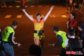 BƯỚC CHẠY CHÀO XUÂN THÀNH PHỐ QUẢNG NGÃI 2024 - Ảnh #1242133