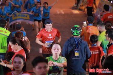BƯỚC CHẠY CHÀO XUÂN THÀNH PHỐ QUẢNG NGÃI 2024 - Ảnh #1249645