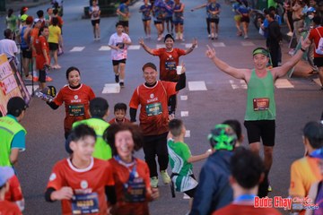 BƯỚC CHẠY CHÀO XUÂN THÀNH PHỐ QUẢNG NGÃI 2024 - Ảnh #1250212