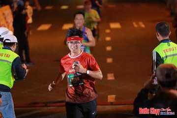 BƯỚC CHẠY CHÀO XUÂN THÀNH PHỐ QUẢNG NGÃI 2024 - Ảnh #1243198