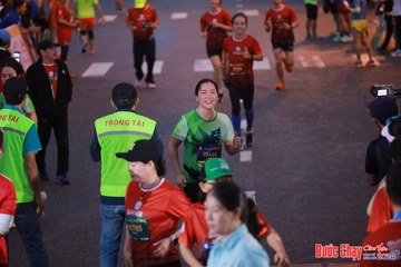 BƯỚC CHẠY CHÀO XUÂN THÀNH PHỐ QUẢNG NGÃI 2024 - Ảnh #1250017
