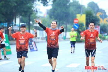 BƯỚC CHẠY CHÀO XUÂN THÀNH PHỐ QUẢNG NGÃI 2024 - Ảnh #1238295