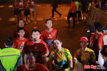 BƯỚC CHẠY CHÀO XUÂN THÀNH PHỐ QUẢNG NGÃI 2024 - Ảnh #1248191