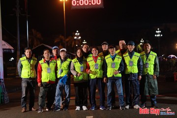 BƯỚC CHẠY CHÀO XUÂN THÀNH PHỐ QUẢNG NGÃI 2024 - Ảnh #1212914