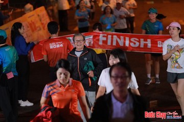 BƯỚC CHẠY CHÀO XUÂN THÀNH PHỐ QUẢNG NGÃI 2024 - Ảnh #1240368
