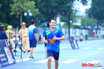 BƯỚC CHẠY CHÀO XUÂN THÀNH PHỐ QUẢNG NGÃI 2024 - Ảnh #1232396