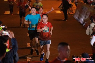 BƯỚC CHẠY CHÀO XUÂN THÀNH PHỐ QUẢNG NGÃI 2024 - Ảnh #1246721