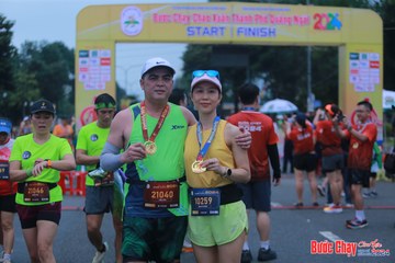 BƯỚC CHẠY CHÀO XUÂN THÀNH PHỐ QUẢNG NGÃI 2024 - Ảnh #1220842