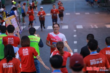 BƯỚC CHẠY CHÀO XUÂN THÀNH PHỐ QUẢNG NGÃI 2024 - Ảnh #1250449