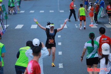 BƯỚC CHẠY CHÀO XUÂN THÀNH PHỐ QUẢNG NGÃI 2024 - Ảnh #1251648