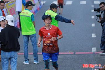 BƯỚC CHẠY CHÀO XUÂN THÀNH PHỐ QUẢNG NGÃI 2024 - Ảnh #1251861