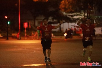 BƯỚC CHẠY CHÀO XUÂN THÀNH PHỐ QUẢNG NGÃI 2024 - Ảnh #1236551