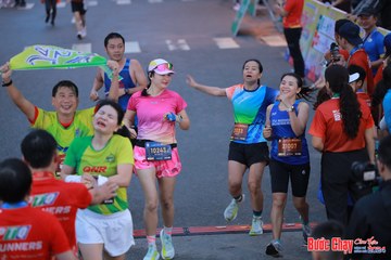 BƯỚC CHẠY CHÀO XUÂN THÀNH PHỐ QUẢNG NGÃI 2024 - Ảnh #1250937