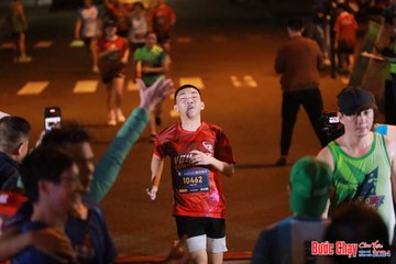 BƯỚC CHẠY CHÀO XUÂN THÀNH PHỐ QUẢNG NGÃI 2024 - Ảnh #1244207