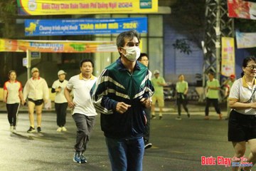 BƯỚC CHẠY CHÀO XUÂN THÀNH PHỐ QUẢNG NGÃI 2024 - Ảnh #1223611