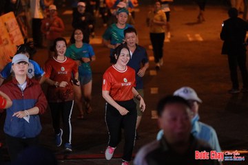 BƯỚC CHẠY CHÀO XUÂN THÀNH PHỐ QUẢNG NGÃI 2024 - Ảnh #1240146