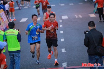 BƯỚC CHẠY CHÀO XUÂN THÀNH PHỐ QUẢNG NGÃI 2024 - Ảnh #1250778