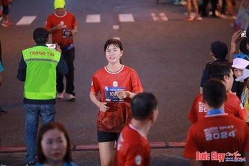 BƯỚC CHẠY CHÀO XUÂN THÀNH PHỐ QUẢNG NGÃI 2024 - Ảnh #1250042