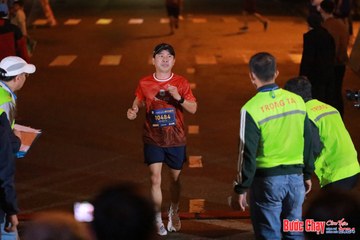 BƯỚC CHẠY CHÀO XUÂN THÀNH PHỐ QUẢNG NGÃI 2024 - Ảnh #1242300