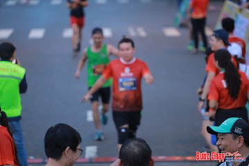 BƯỚC CHẠY CHÀO XUÂN THÀNH PHỐ QUẢNG NGÃI 2024 - Ảnh #1251073