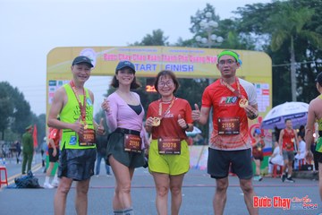 BƯỚC CHẠY CHÀO XUÂN THÀNH PHỐ QUẢNG NGÃI 2024 - Ảnh #1221709