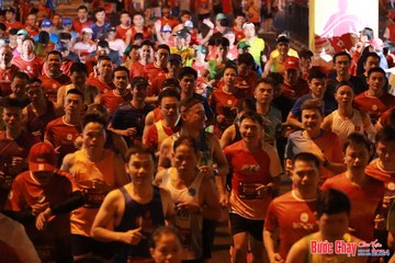 BƯỚC CHẠY CHÀO XUÂN THÀNH PHỐ QUẢNG NGÃI 2024 - Ảnh #1213059
