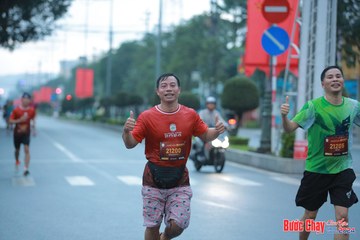 BƯỚC CHẠY CHÀO XUÂN THÀNH PHỐ QUẢNG NGÃI 2024 - Ảnh #1236995