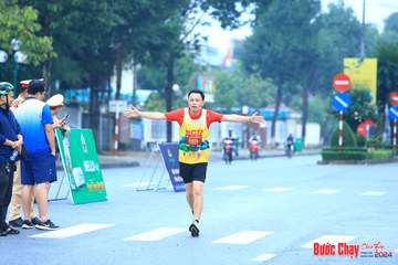 BƯỚC CHẠY CHÀO XUÂN THÀNH PHỐ QUẢNG NGÃI 2024 - Ảnh #1232922