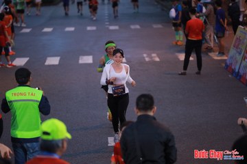 BƯỚC CHẠY CHÀO XUÂN THÀNH PHỐ QUẢNG NGÃI 2024 - Ảnh #1250281