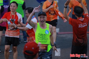 BƯỚC CHẠY CHÀO XUÂN THÀNH PHỐ QUẢNG NGÃI 2024 - Ảnh #1251024