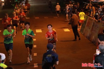 BƯỚC CHẠY CHÀO XUÂN THÀNH PHỐ QUẢNG NGÃI 2024 - Ảnh #1245332