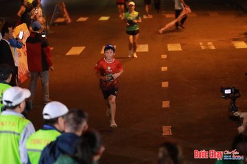 BƯỚC CHẠY CHÀO XUÂN THÀNH PHỐ QUẢNG NGÃI 2024 - Ảnh #1246058