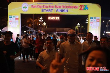 BƯỚC CHẠY CHÀO XUÂN THÀNH PHỐ QUẢNG NGÃI 2024 - Ảnh #1238944