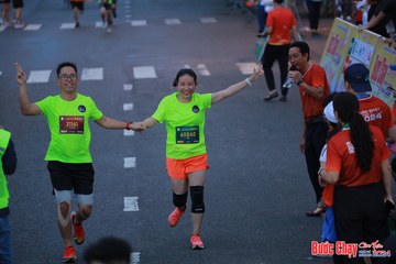BƯỚC CHẠY CHÀO XUÂN THÀNH PHỐ QUẢNG NGÃI 2024 - Ảnh #1251003