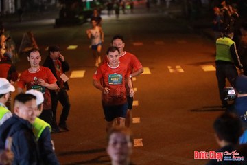BƯỚC CHẠY CHÀO XUÂN THÀNH PHỐ QUẢNG NGÃI 2024 - Ảnh #1243999