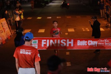 BƯỚC CHẠY CHÀO XUÂN THÀNH PHỐ QUẢNG NGÃI 2024 - Ảnh #1240523