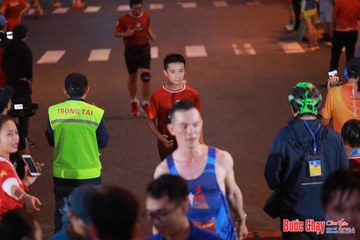 BƯỚC CHẠY CHÀO XUÂN THÀNH PHỐ QUẢNG NGÃI 2024 - Ảnh #1249711