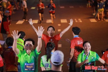 BƯỚC CHẠY CHÀO XUÂN THÀNH PHỐ QUẢNG NGÃI 2024 - Ảnh #1249314