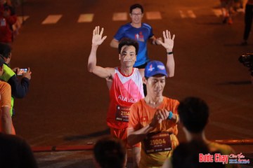 BƯỚC CHẠY CHÀO XUÂN THÀNH PHỐ QUẢNG NGÃI 2024 - Ảnh #1249063