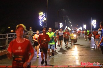 BƯỚC CHẠY CHÀO XUÂN THÀNH PHỐ QUẢNG NGÃI 2024 - Ảnh #1233020