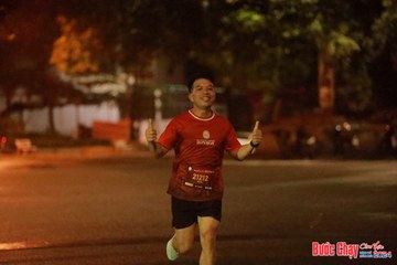BƯỚC CHẠY CHÀO XUÂN THÀNH PHỐ QUẢNG NGÃI 2024 - Ảnh #1236337