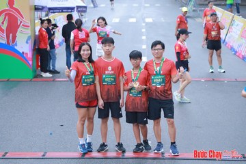 BƯỚC CHẠY CHÀO XUÂN THÀNH PHỐ QUẢNG NGÃI 2024 - Ảnh #1252338