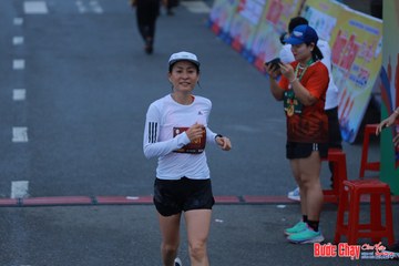 BƯỚC CHẠY CHÀO XUÂN THÀNH PHỐ QUẢNG NGÃI 2024 - Ảnh #1252035