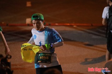 BƯỚC CHẠY CHÀO XUÂN THÀNH PHỐ QUẢNG NGÃI 2024 - Ảnh #1241155